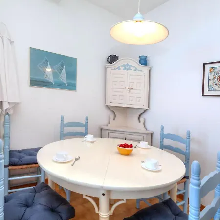Apartment Nicolas By Interhome Llanca