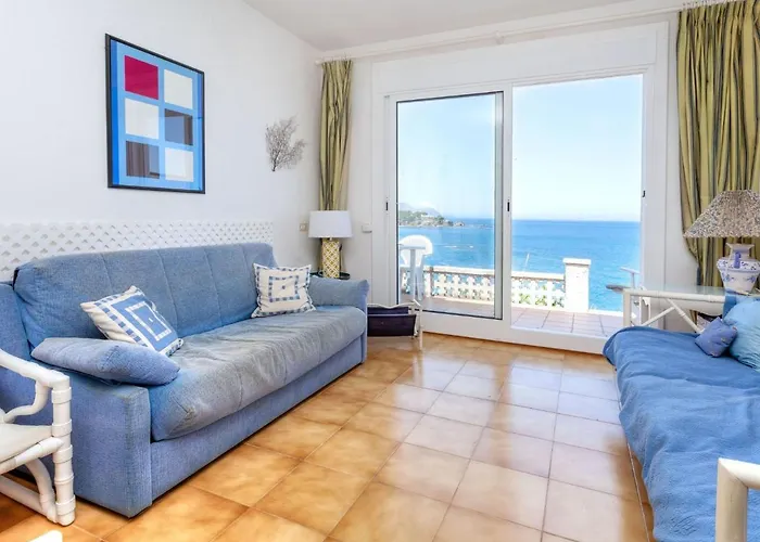 Nicolas By Interhome Apartament *